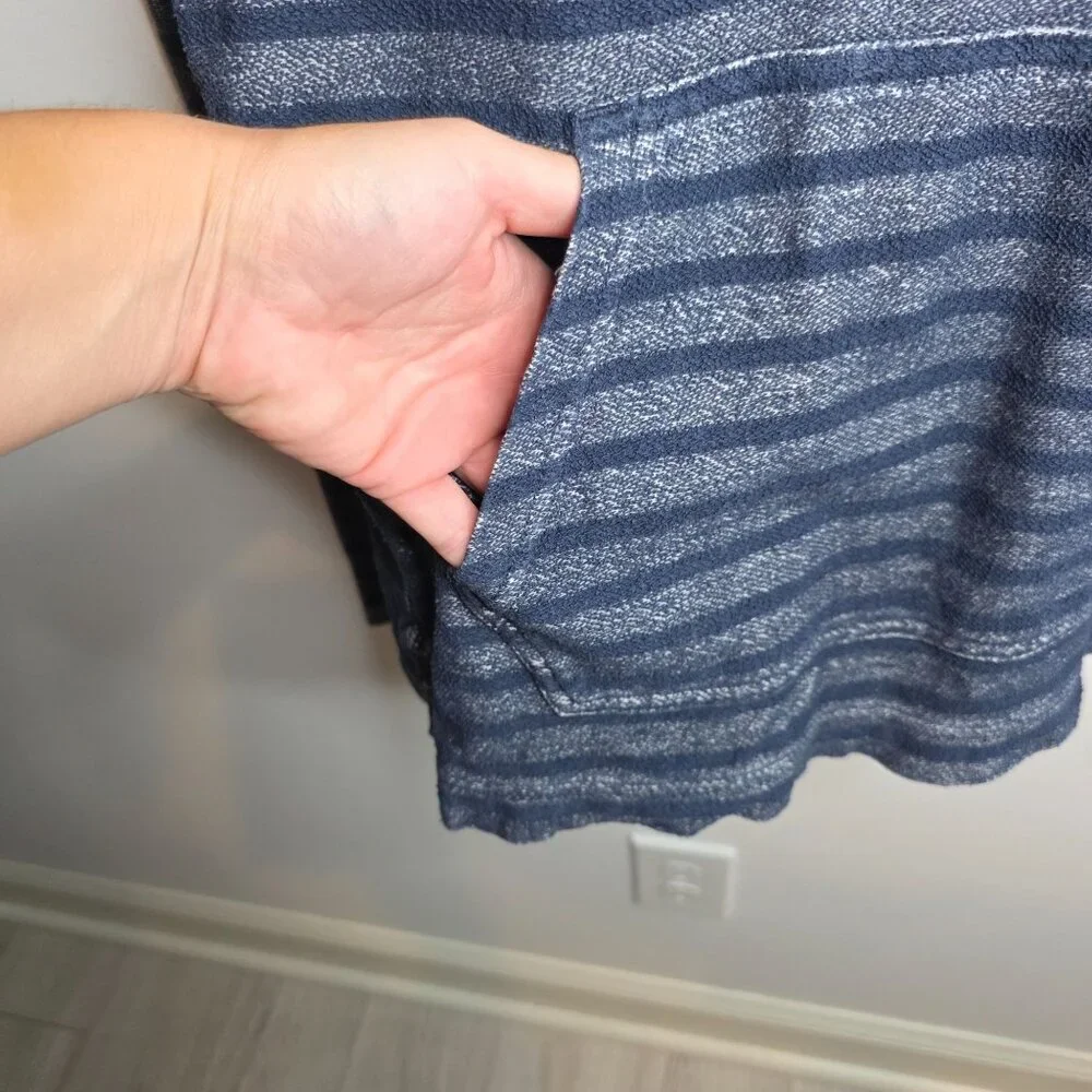 J. Crew Mercantile Sweater Mens‎ Medium